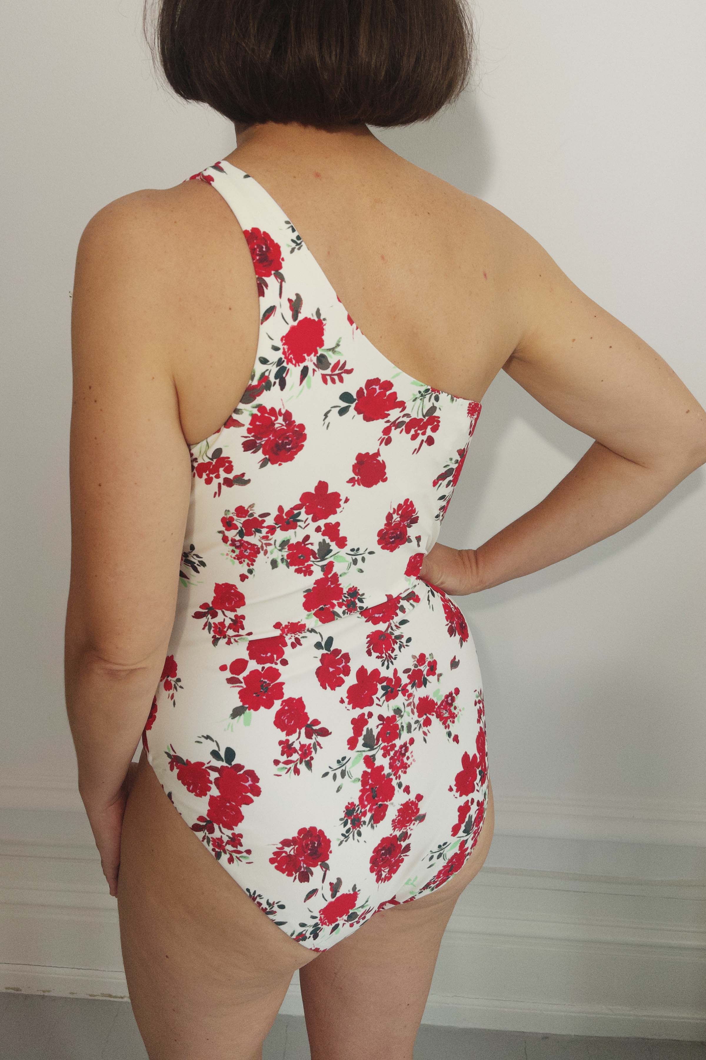 CRAS Carrie Swimsuit Swimwear 8053 Dazzling Red