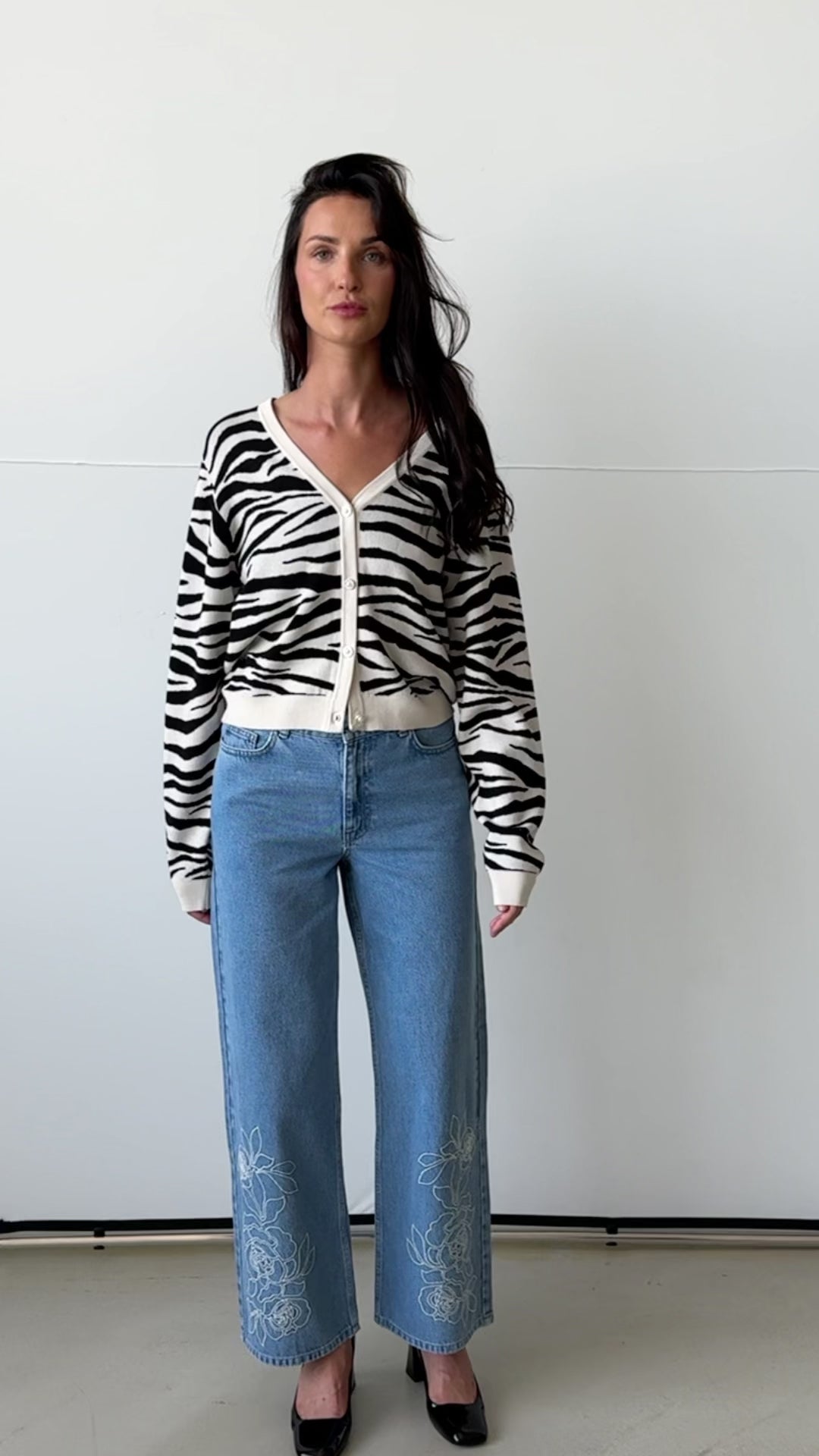 CRAS Angiecras Cardigan Knit 8087 Zebra